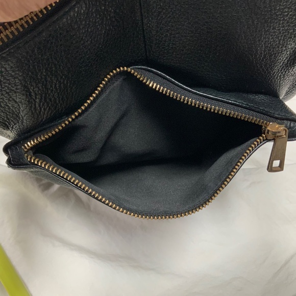 Divina Firenze Black Leather Backpack - Picture 8 of 11